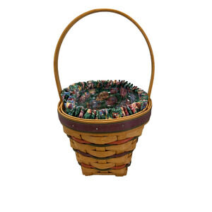 1996 Longaberger Easter Basket w/Egg Liner & Protector 7.5"L x 5"W x 6"H